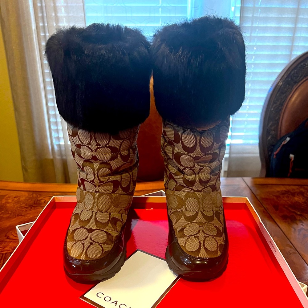 Authentic Coach winter boots‼️